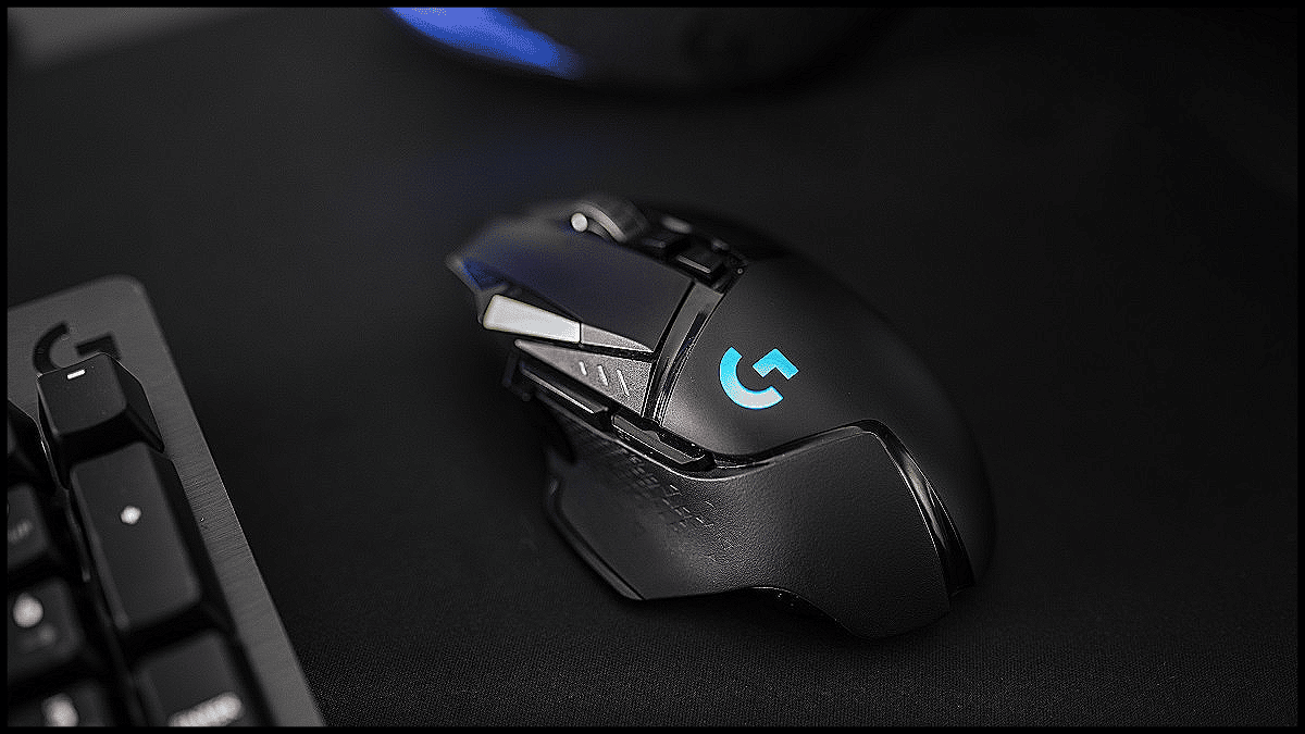 souris-gamer-logitech